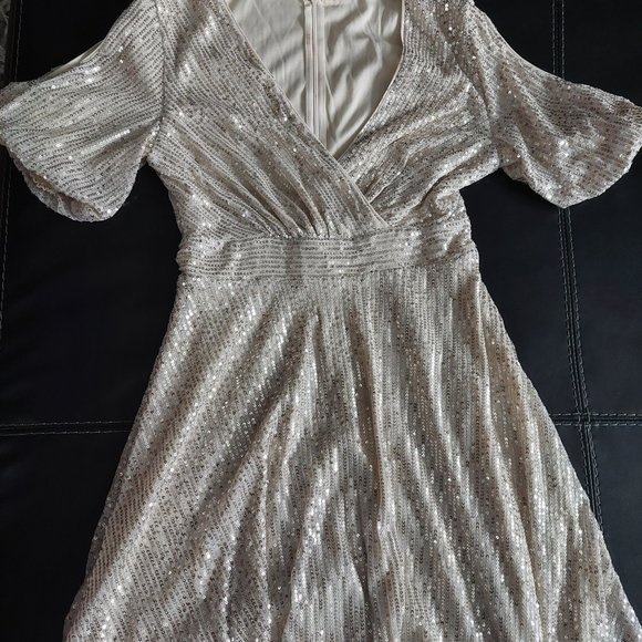 White sequin Shein size small dress - Picture 5 of 6